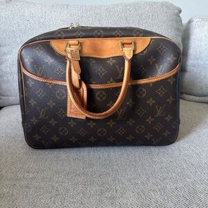 Vintage Louis Vuitton Monogram Deauville Bag